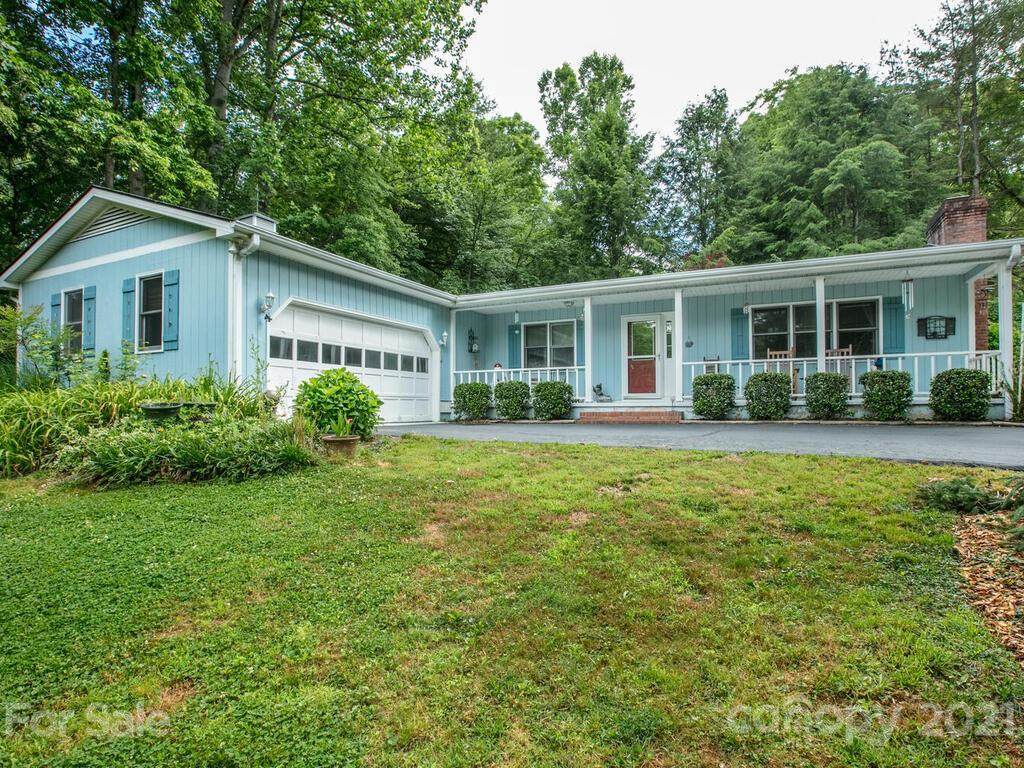84 Samara Drive - Photo 1