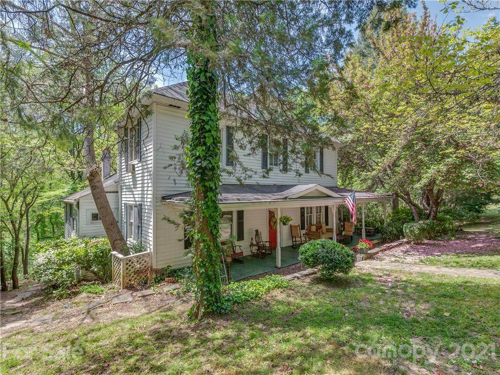 568 New Market Road - Photo 1