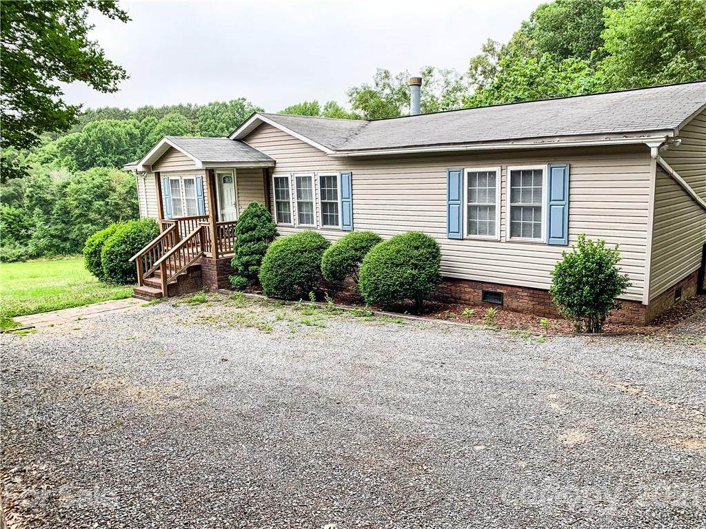 642 Bethany Road - Photo 1