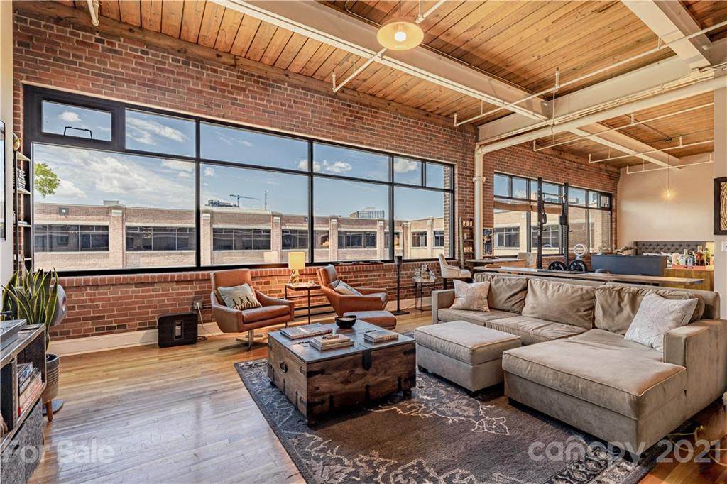 310 Arlington Avenue - Photo 1
