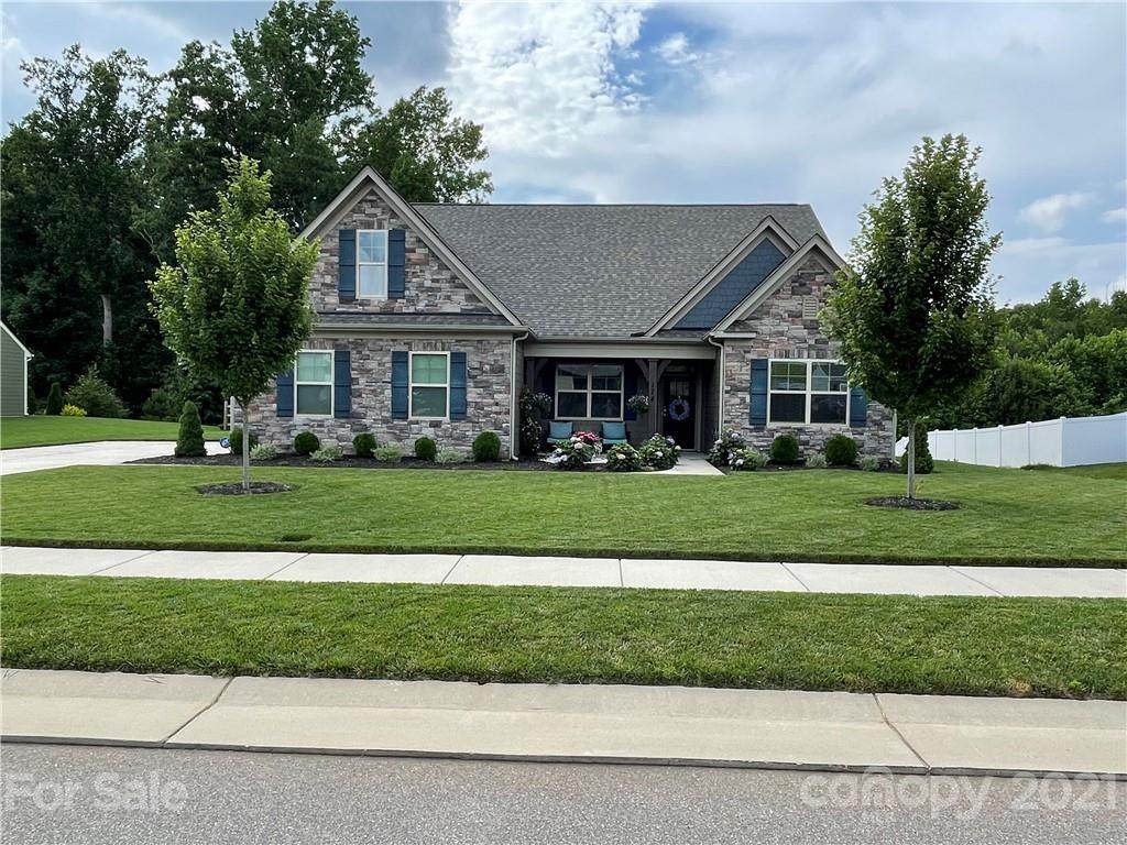 174 Bushney Loop - Photo 1