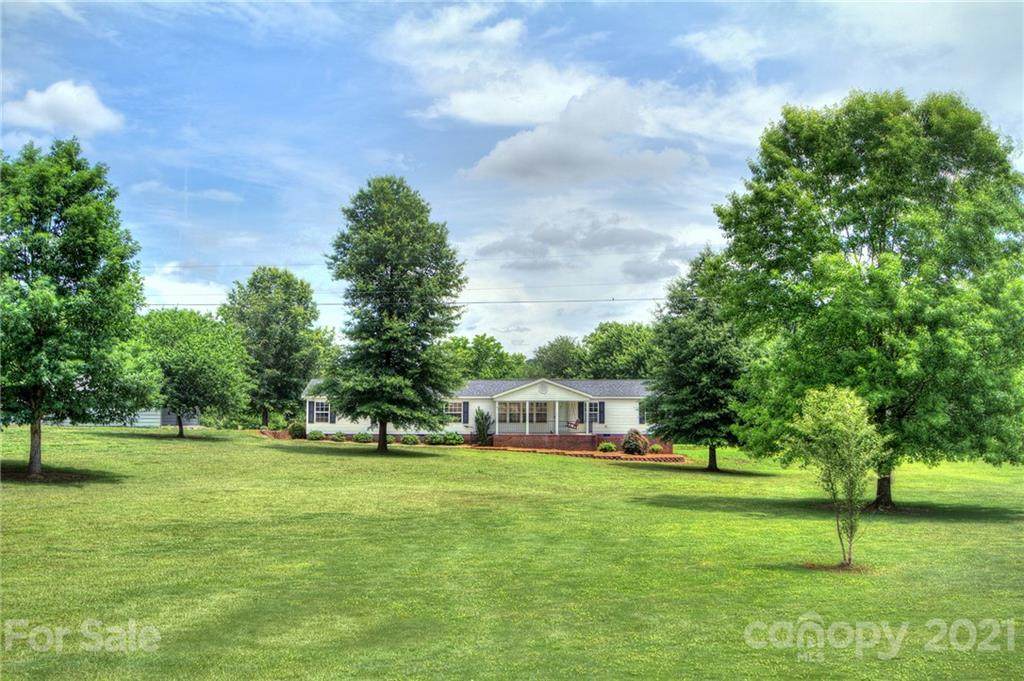 7918 Morgan Mill Road - Photo 1
