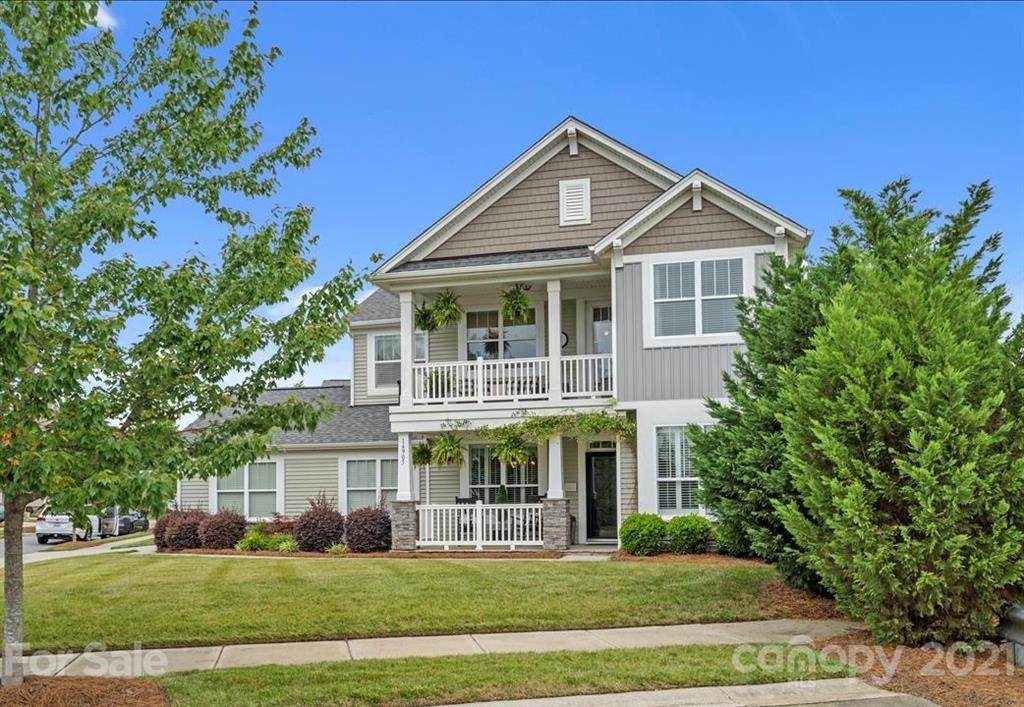 14905 Skyscape Drive - Photo 1