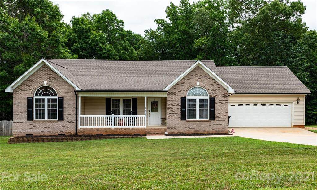 1732 Furnace Road - Photo 1