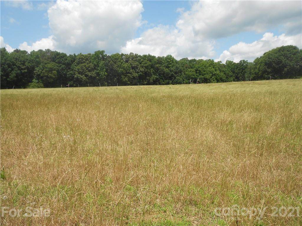 6804 Lancaster Highway - Photo 1