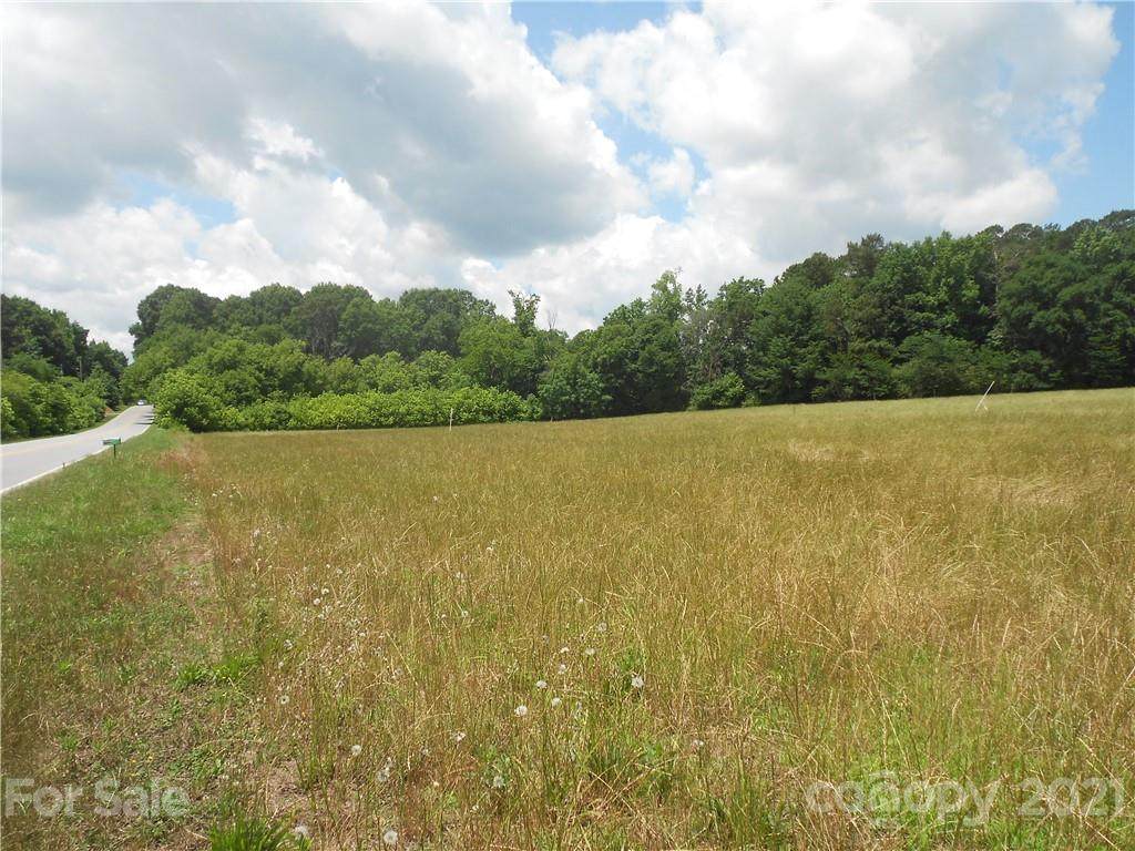 6818 Lancaster Highway - Photo 1