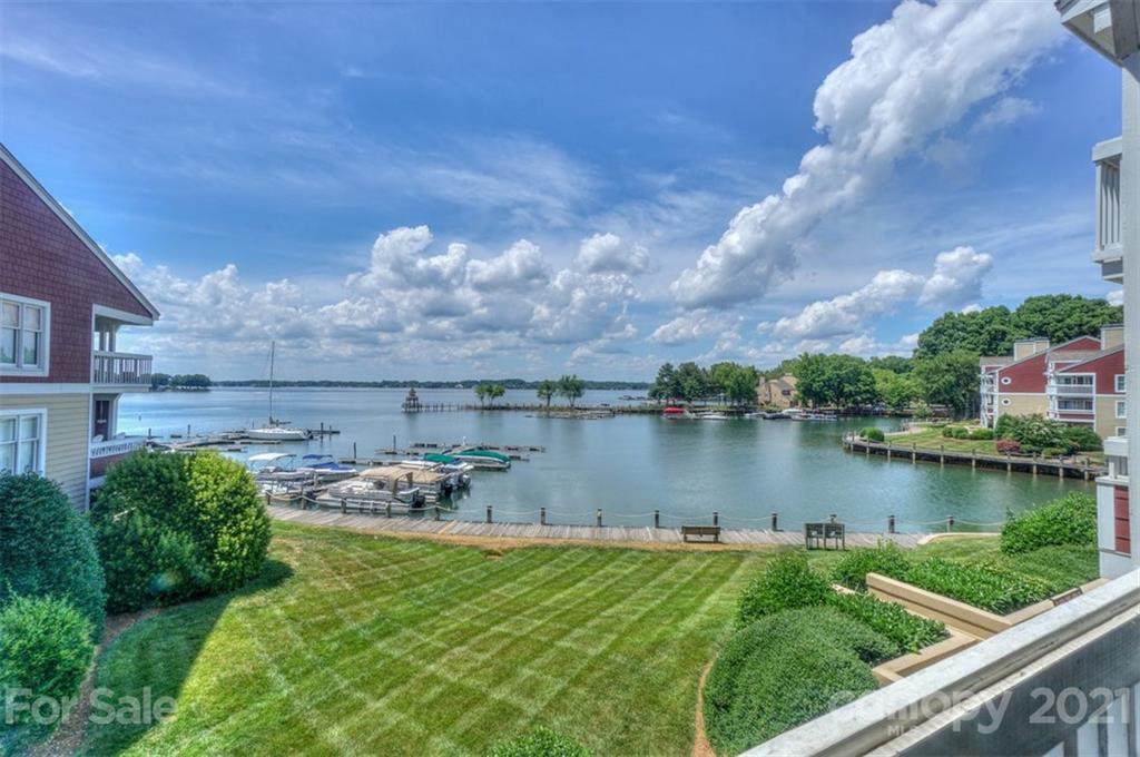 820 Southwest Drive - Photo 1