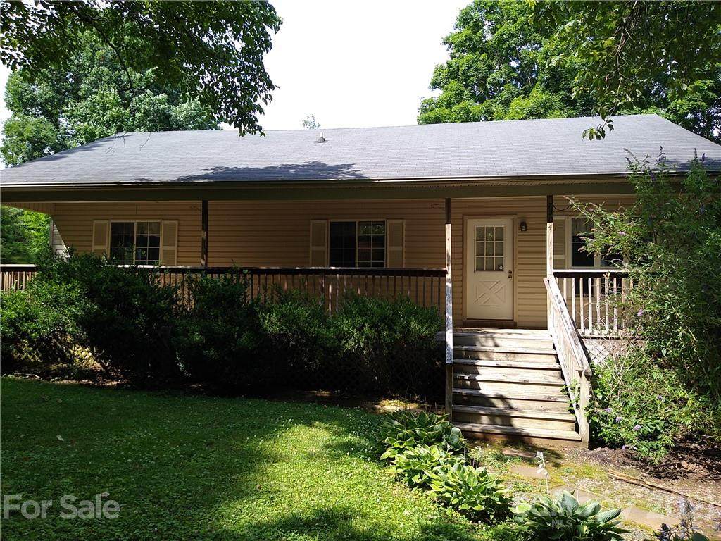 7304 Mallard Creek Road - Photo 1