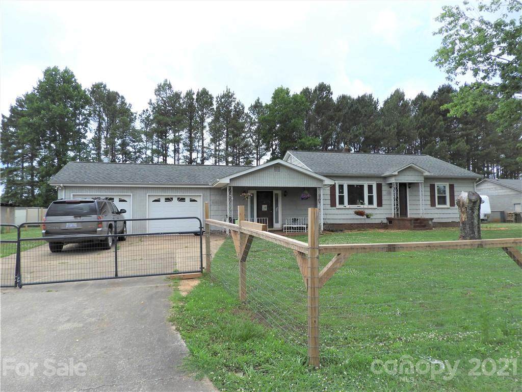 1574 Walls Church Road - Photo 1
