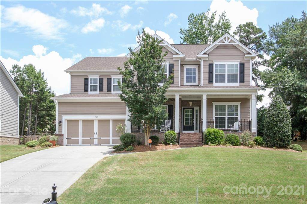 9423 Segundo Lane - Photo 1
