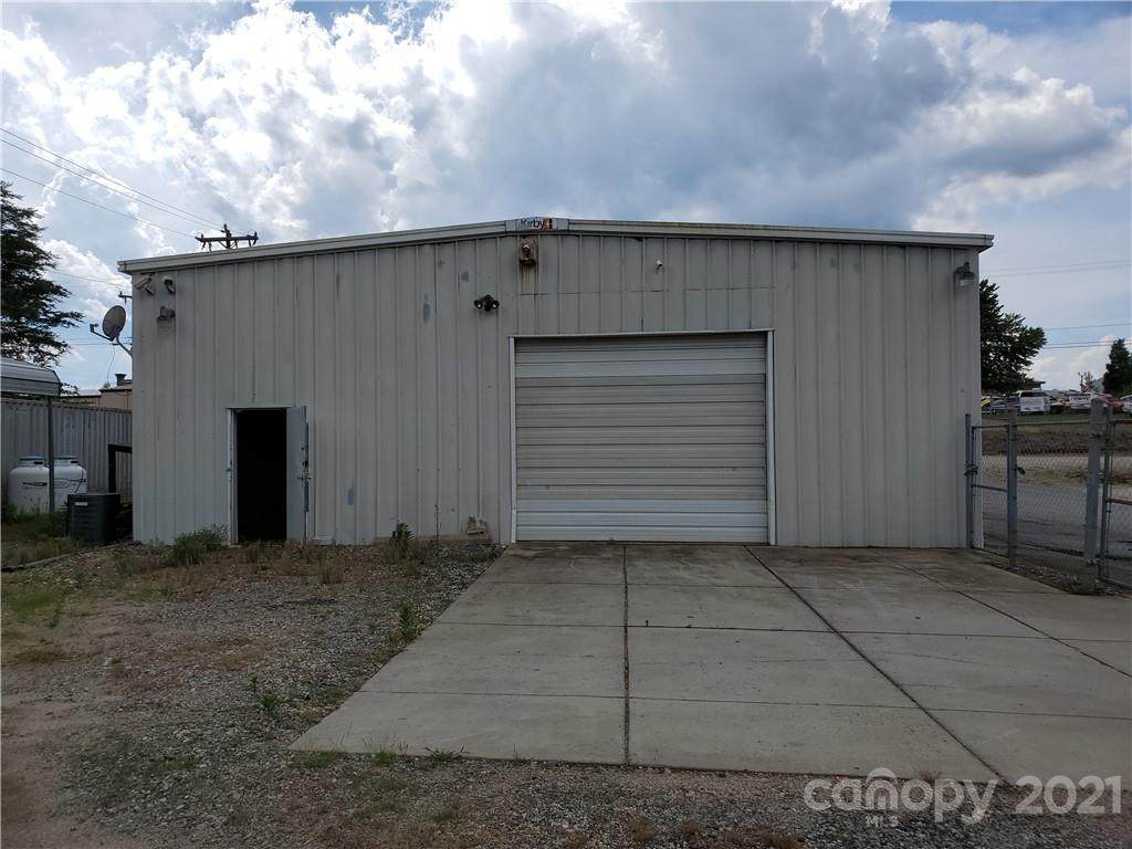 6661 Denver Industrial Park Road - Photo 1
