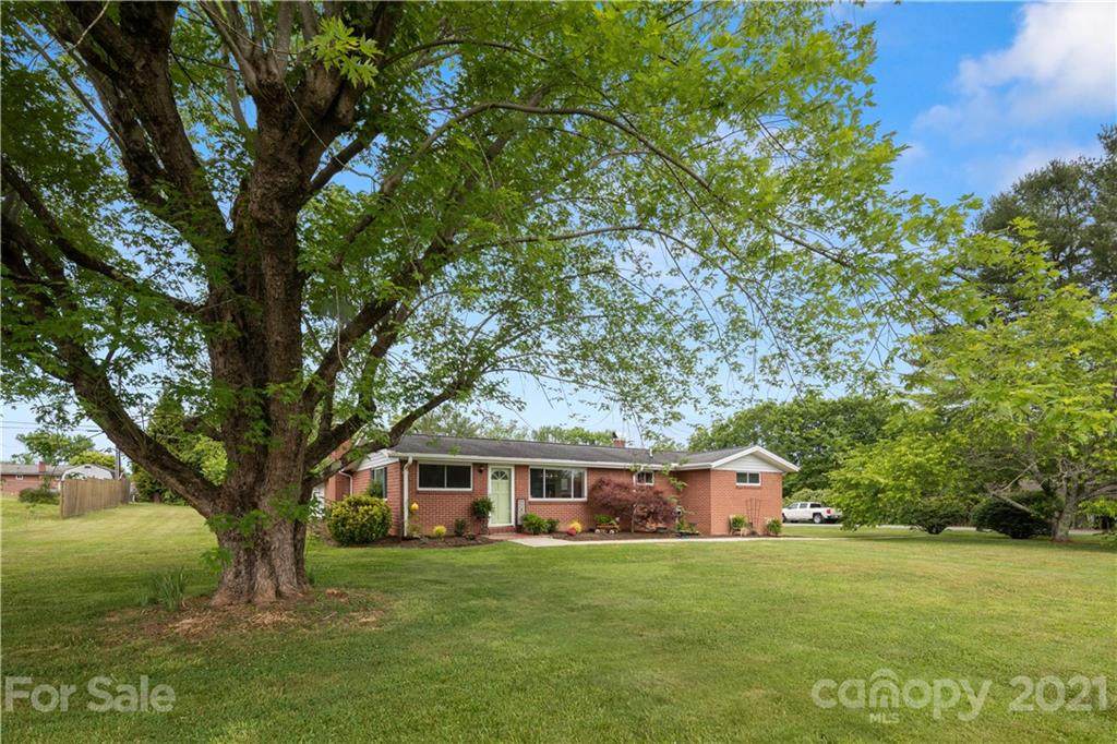 10 Moland Drive - Photo 1