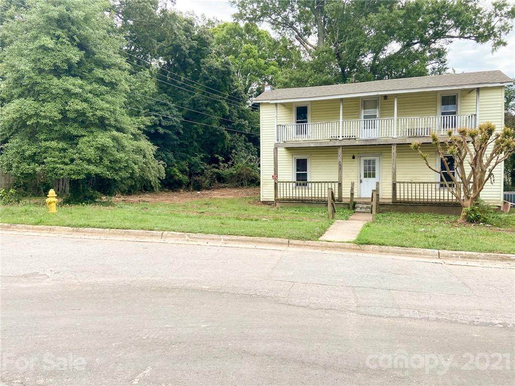 303 Potts Street - Photo 1