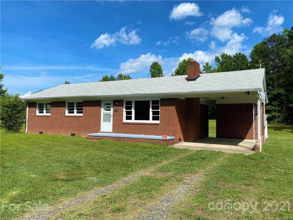 2213 Devine Road - Photo 1