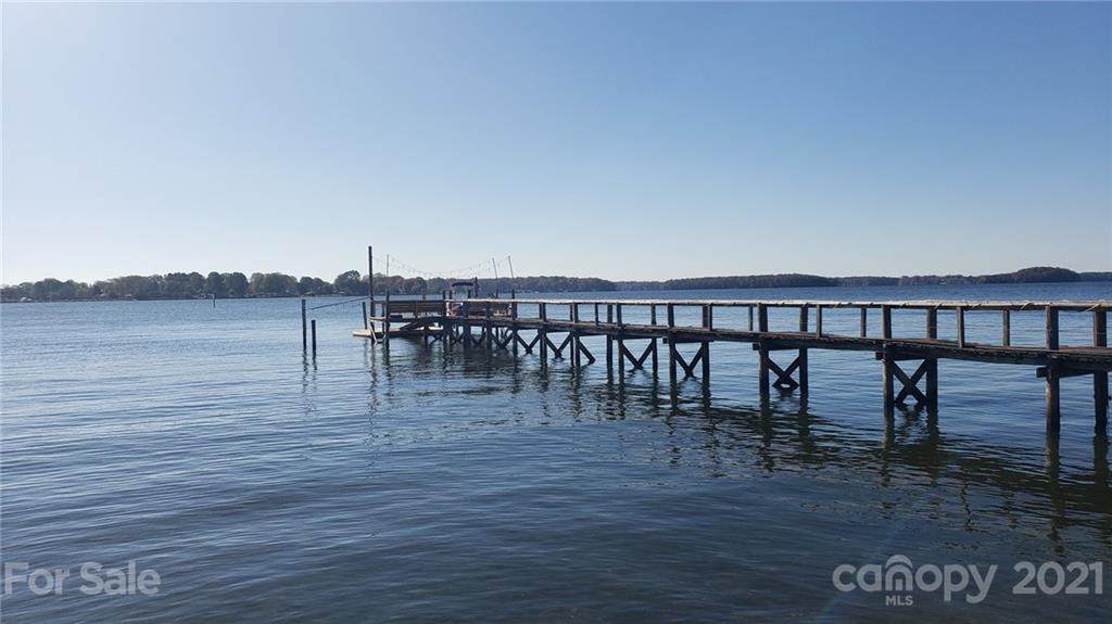 17800 Largo Place - Photo 1