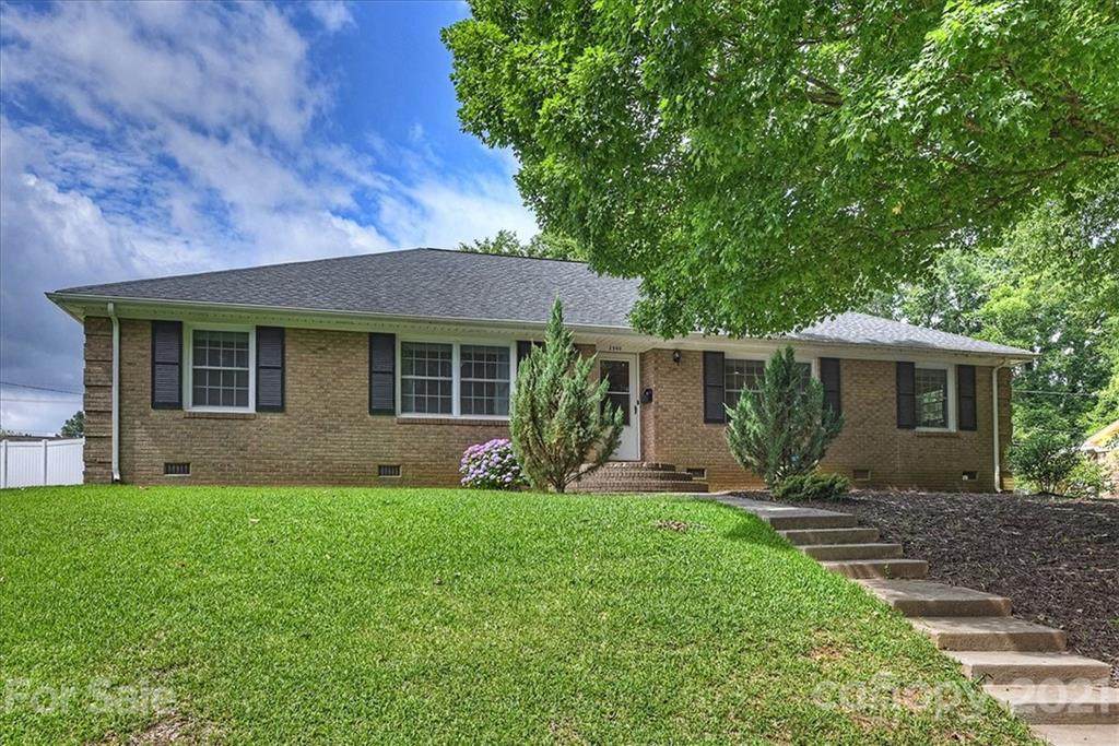 2540 Briargrove Drive - Photo 1