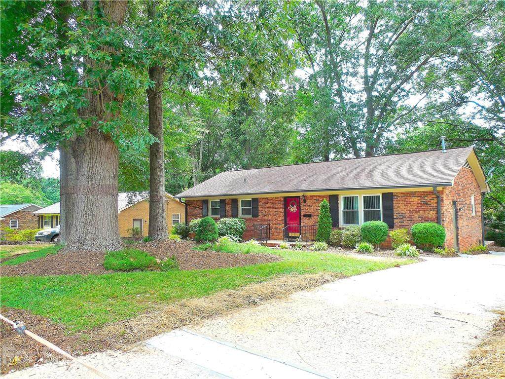 1435 Anderson Street - Photo 1