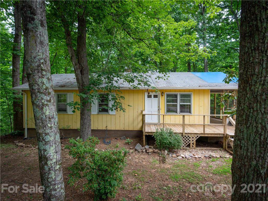 322 Friendly Circle - Photo 1