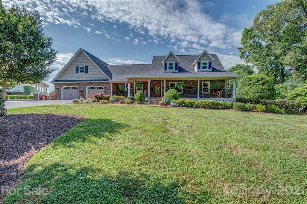 604 Anthony Grove Road - Photo 1