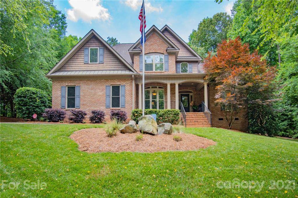 1621 Enon Court - Photo 1