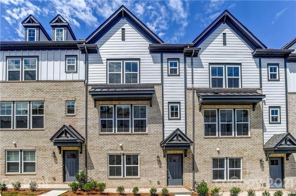 414 Grey Reagan Trail - Photo 1