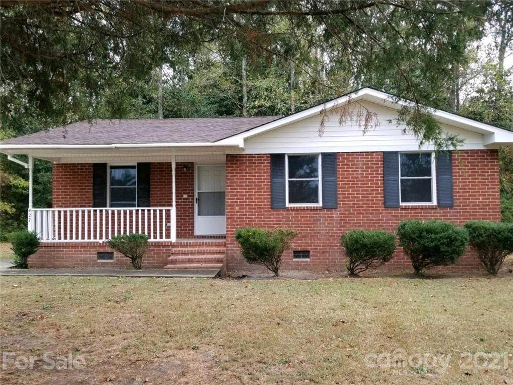 427 Primus Park Road - Photo 1
