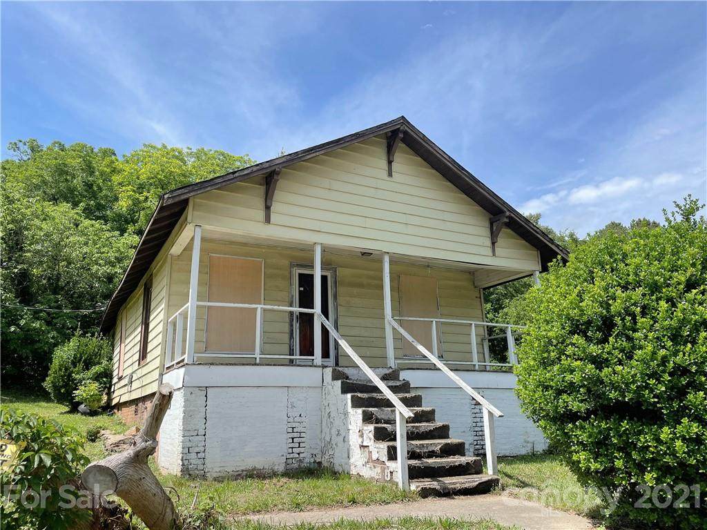 113 8th Ave Drive - Photo 1