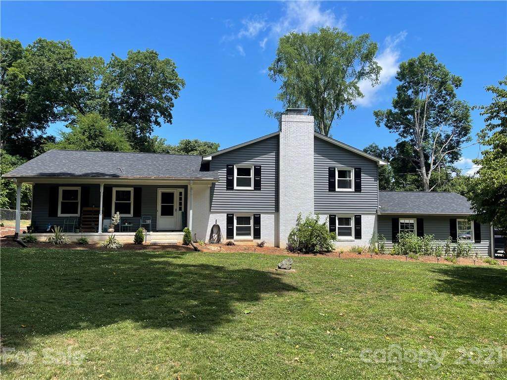 6708 Rollingwood Drive - Photo 1