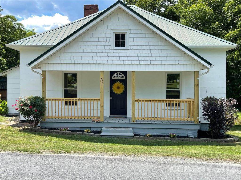 631 Laurel Street - Photo 1