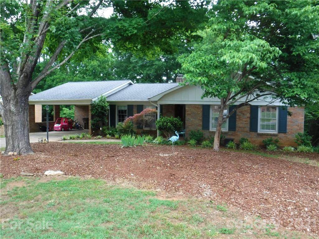 607 Leander Street - Photo 1