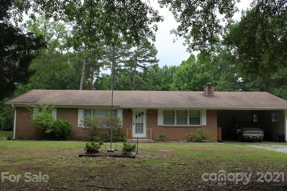 111 Colonial Avenue - Photo 1