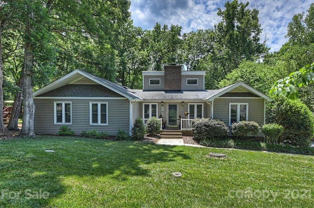 5826 Chapel Creek Court - Photo 1