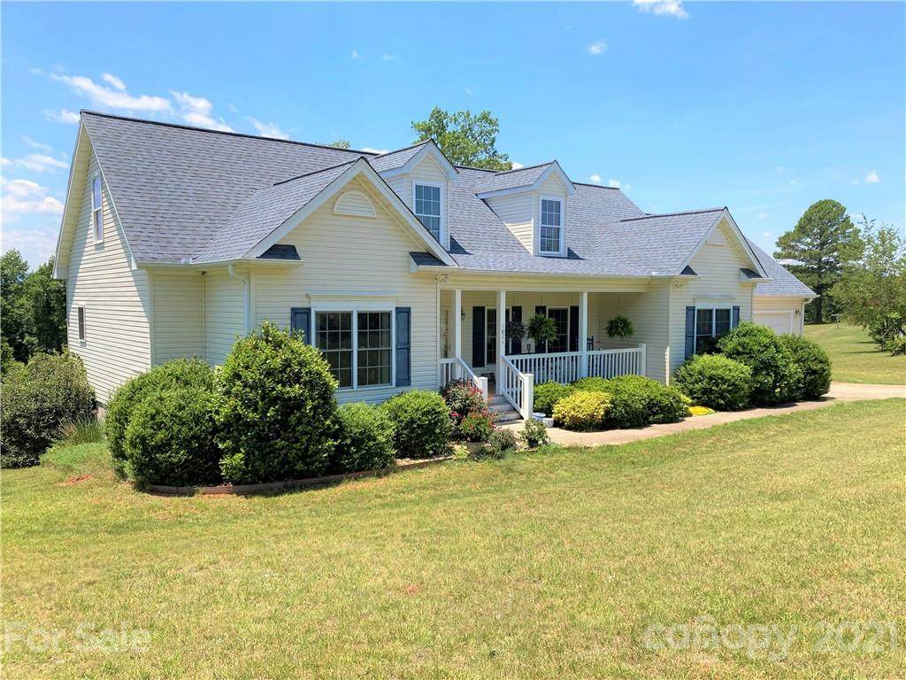 1821 Cove Road - Photo 1