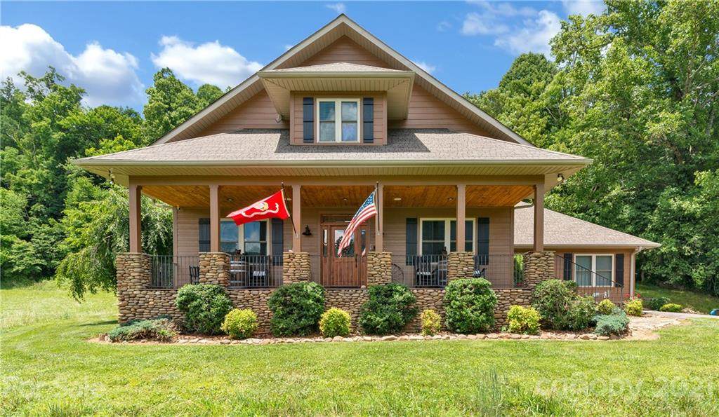 253 Benitez Way - Photo 1