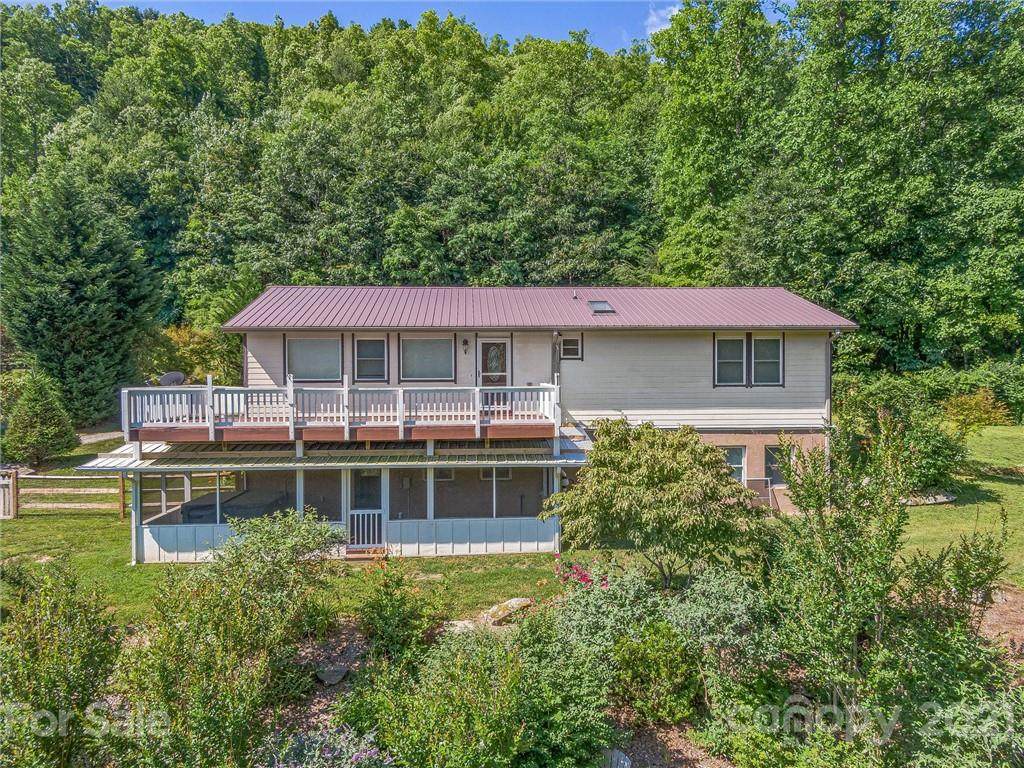 2124 Woodridge Drive - Photo 1
