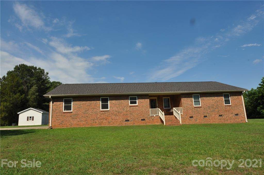 723 Rolling Meadow Drive - Photo 1