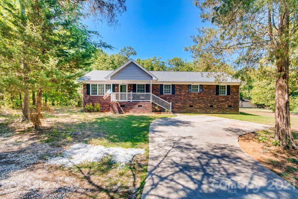406 Elm Street - Photo 1