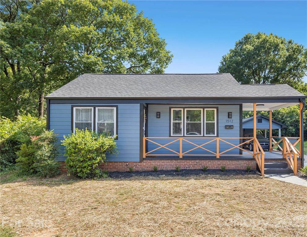 1512 Herrin Avenue - Photo 1