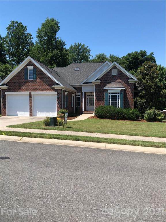 129 Victoria Park Drive - Photo 1