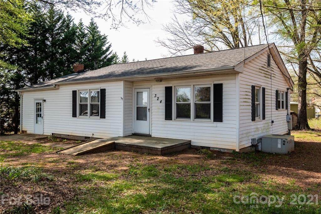 324 26th Street - Photo 1