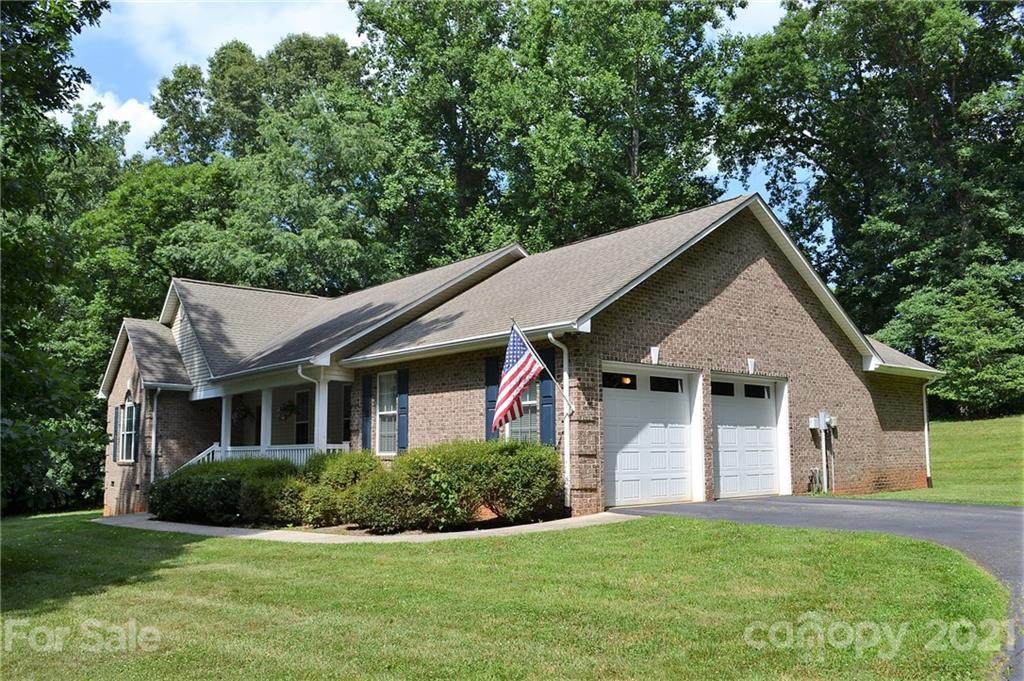 111 Old Hickory Drive - Photo 1