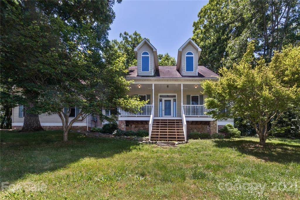 231 Ferguson Drive - Photo 1