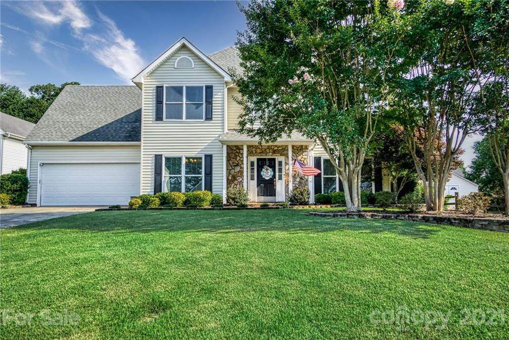114 Breton Court - Photo 1
