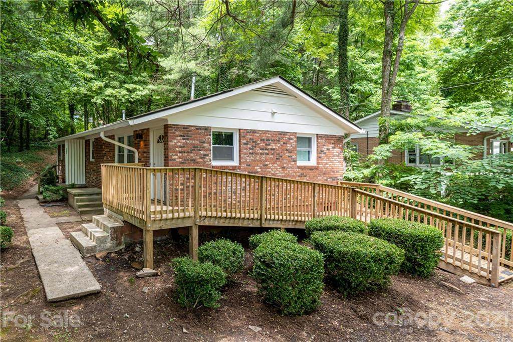 123 Wells Street - Photo 1