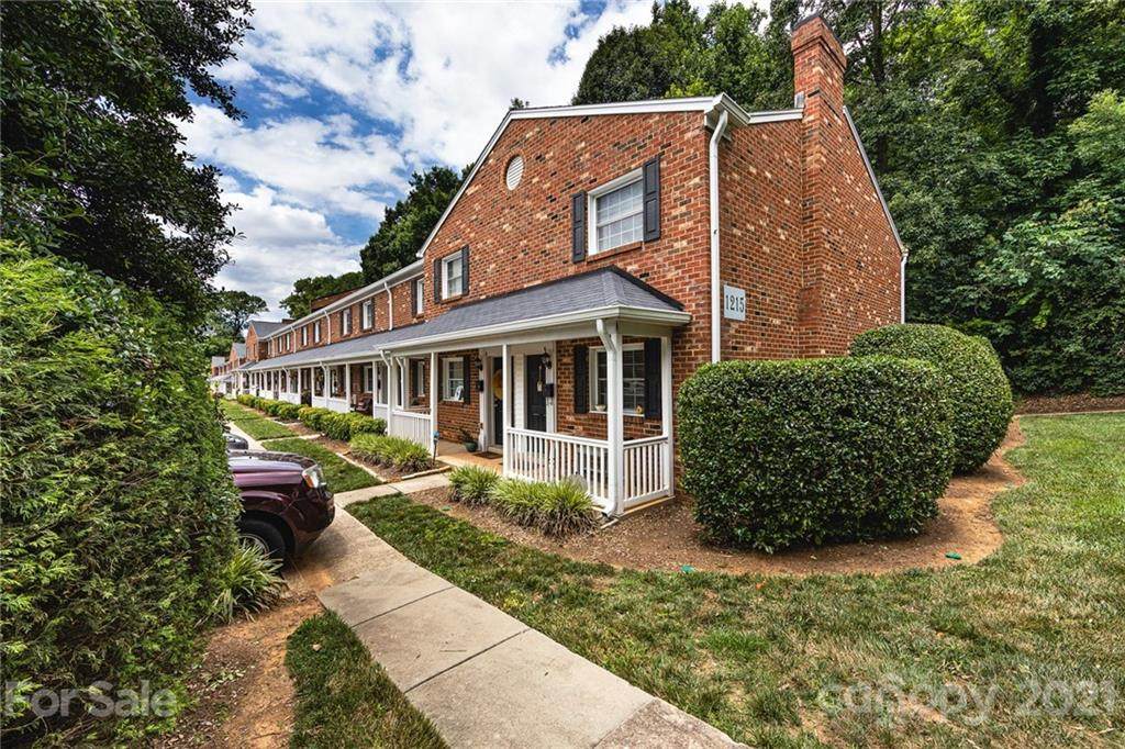 1215 Green Oaks Lane - Photo 1