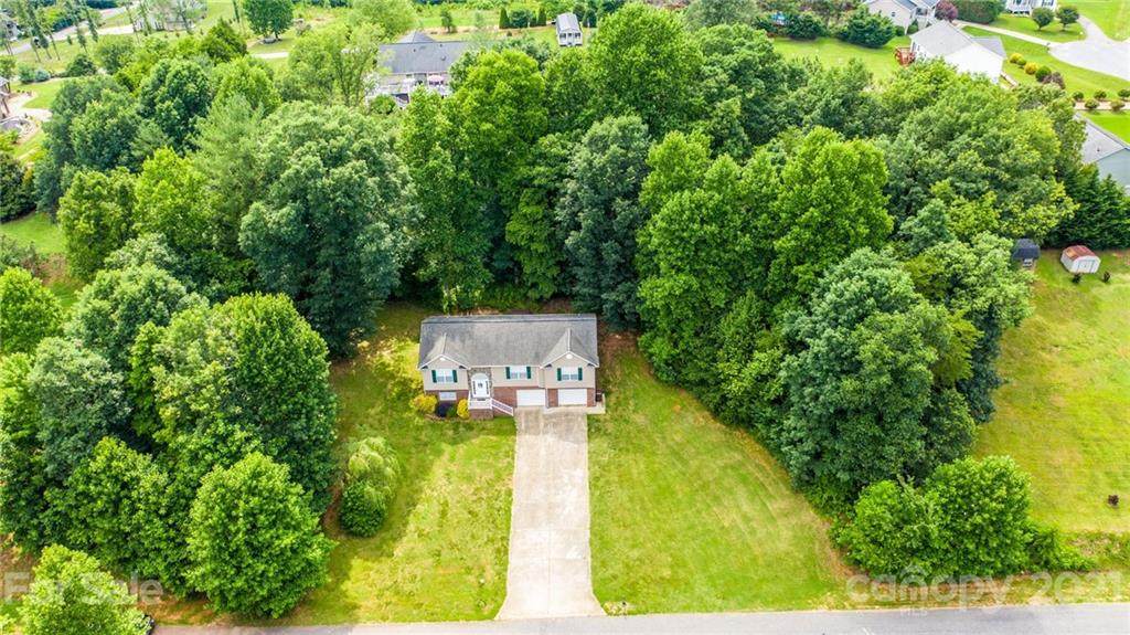 4064 Caitlins Way - Photo 1