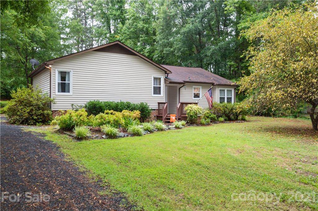 4841 Country Oaks Drive - Photo 1