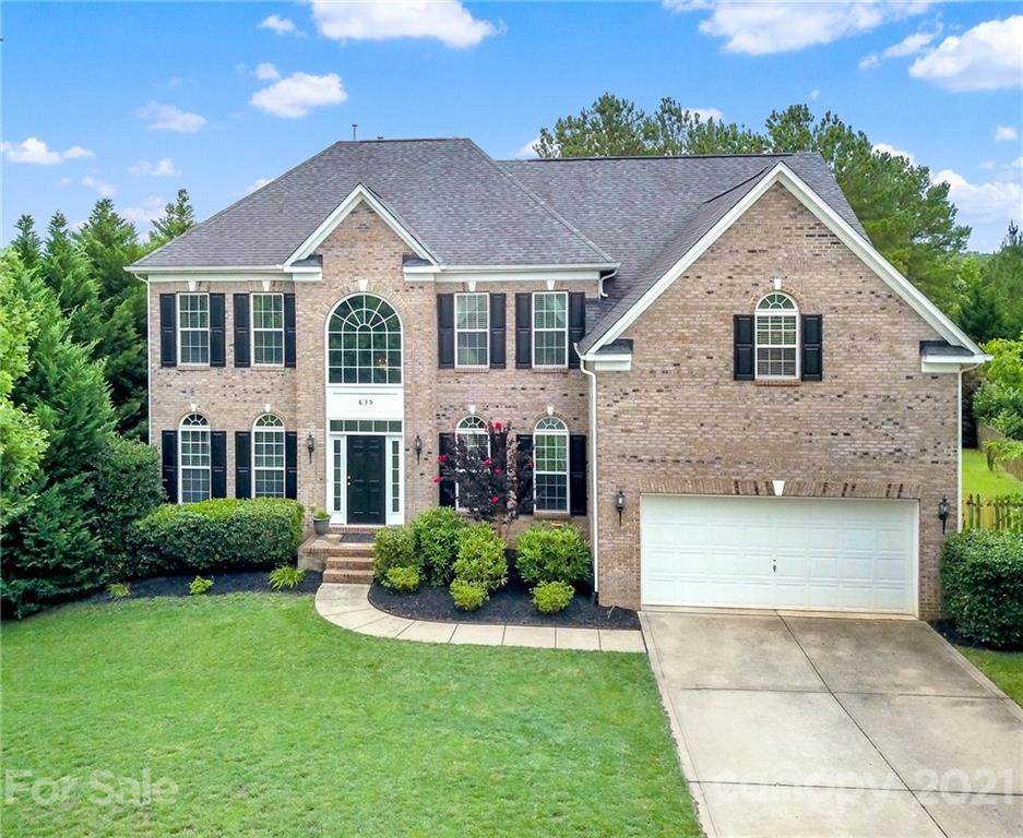 635 Panthers Way - Photo 1