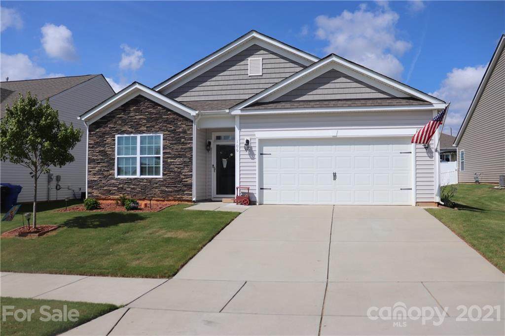 106 Drury Lane - Photo 1