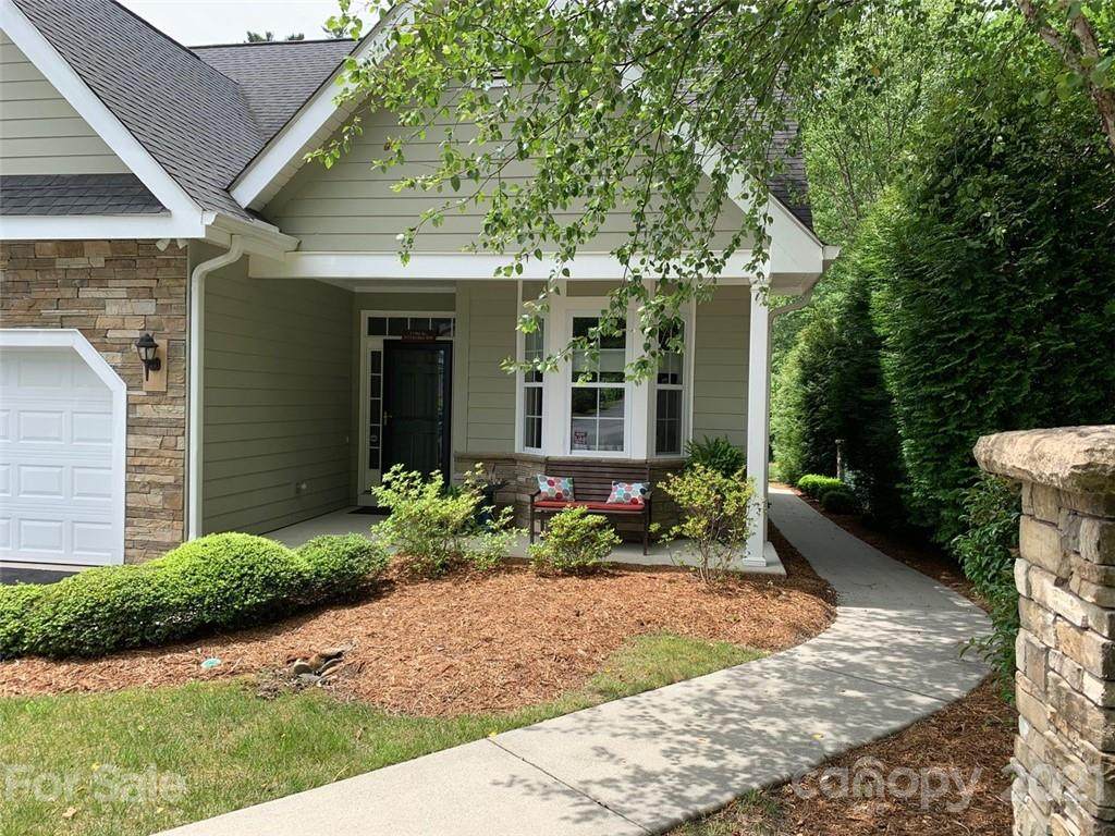 18 Chatham Path - Photo 1